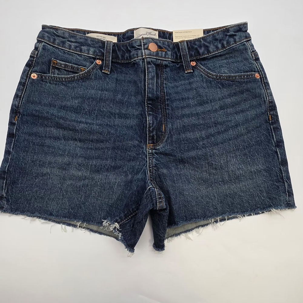 American Threads Dark Blue Jean Shorts. Size 8.